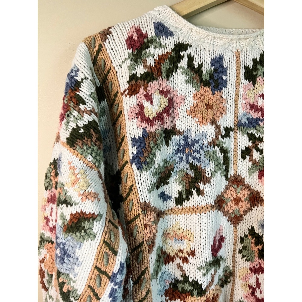 Cristal-Kobe Vintage Floral Tapestry Chunky Knit Sweater Petite Cream Multi 90s - Picture 11 of 14